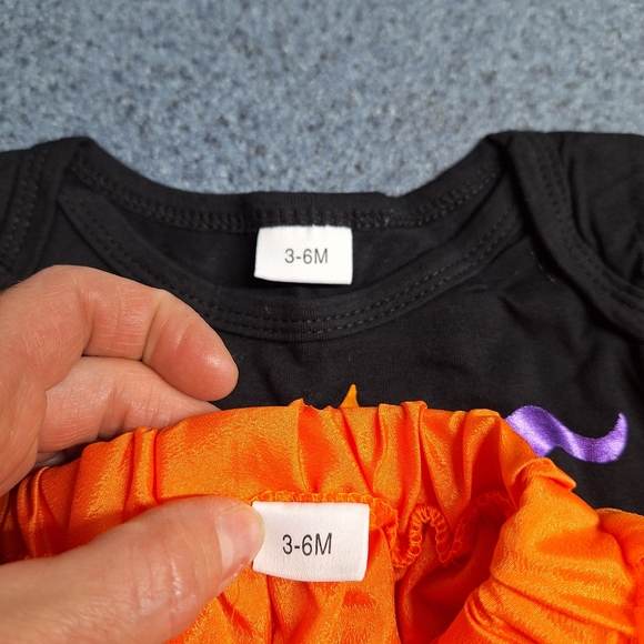 Shen Zhen Qing Halloween Skeleton and Witch Costume Bundle W/Headbands, 3-6M,NWT - Picture 6 of 15